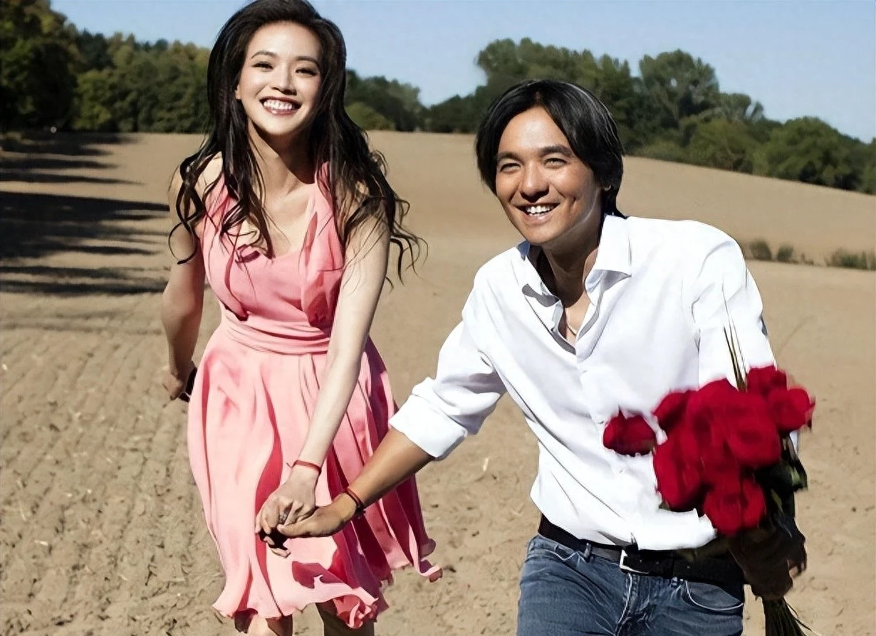 盛宝策略 20年前，一句玩笑式的“你未嫁我未娶就在一起”，舒淇却做到了